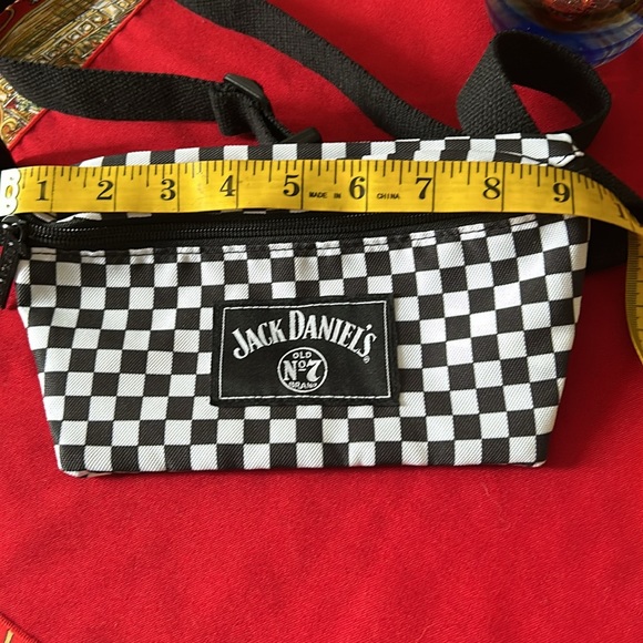 JACK DANIELS OLD NO. 7 FANY PACK/BELT BAG - Picture 6 of 9